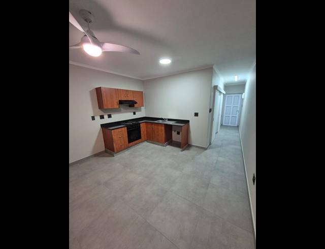 1 BEDROOM PROPERTY TO RENT IN COMPENSATION BEACH